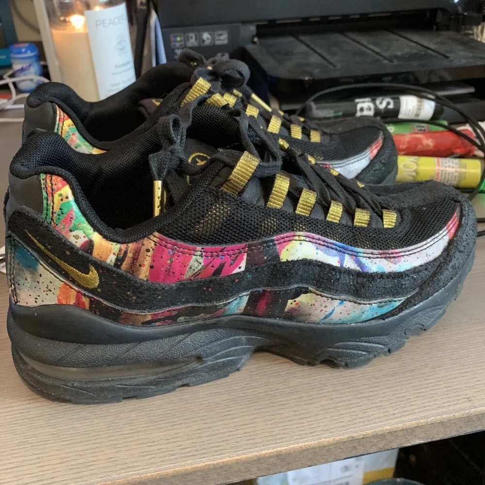 Boys Nike Air Max 95 caribana black size 5.5